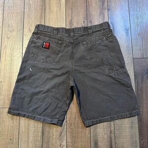 Wrangler Riggs‎ Shorts Men's size 36 Carpenter Paint Rugged Workwear